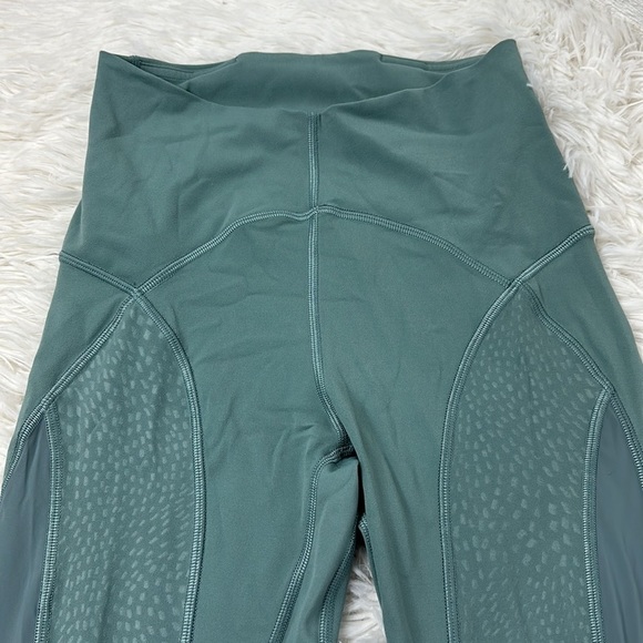Lululemon Nulu and Mesh Mid-Rise Yoga Crop 23" Tidewater Teal - Picture 2 of 6